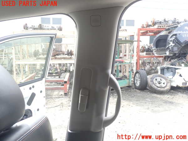 1UPJ-9238867665]エルグランド(TE52)右センターピラートリム 中古_2