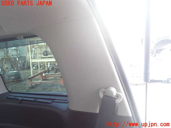 1UPJ-9238867675]エルグランド(TE52)右リアピラートリム 中古_3