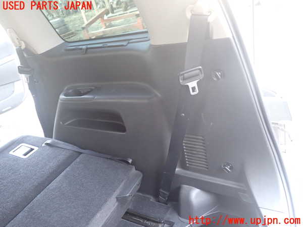 1UPJ-9238867675]エルグランド(TE52)右リアピラートリム 中古_4