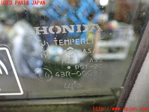 1UPJ-9238881230]ステップワゴン(RG1)右前ドア ASAHI M2H3 中古_4