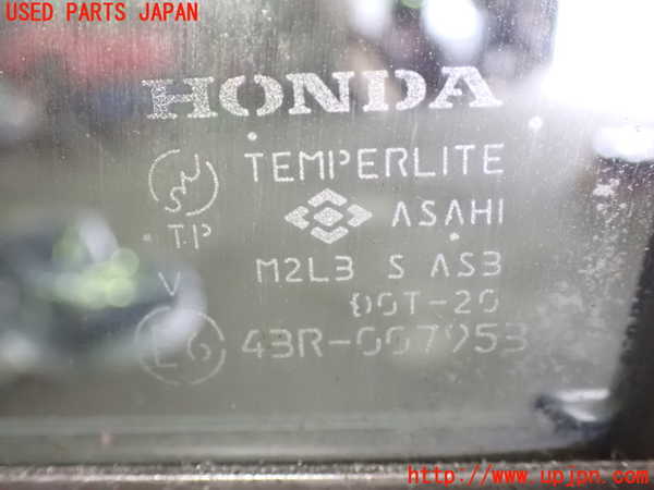 1UPJ-9238881290]ステップワゴン(RG1)右後ドア ASAHI M2L3 中古_4