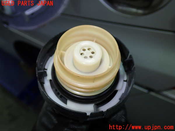 1UPJ-9238881690]ステップワゴン(RG1)フューエルリッド 中古_3