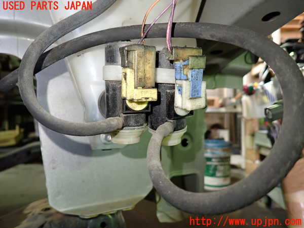 1UPJ-9238886791]ステップワゴン(RG1)ウォッシャータンク1 中古_3