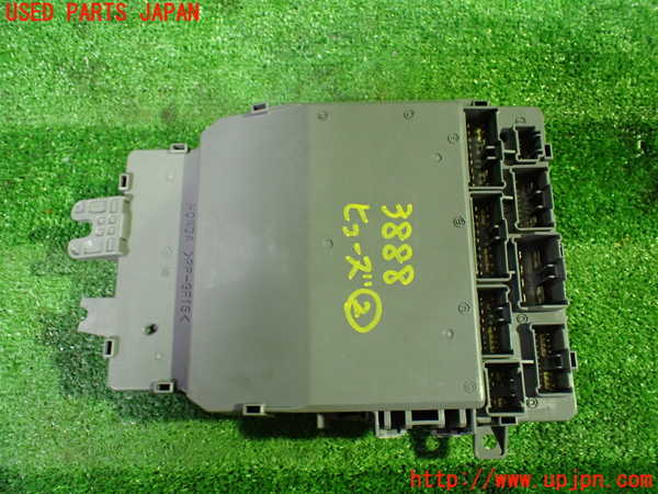 1UPJ-9238886742]ステップワゴン(RG1)ヒューズボックス2 中古_3