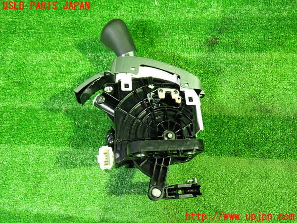 1UPJ-9238887555]ステップワゴン(RG1)ATシフトレバー 中古_3