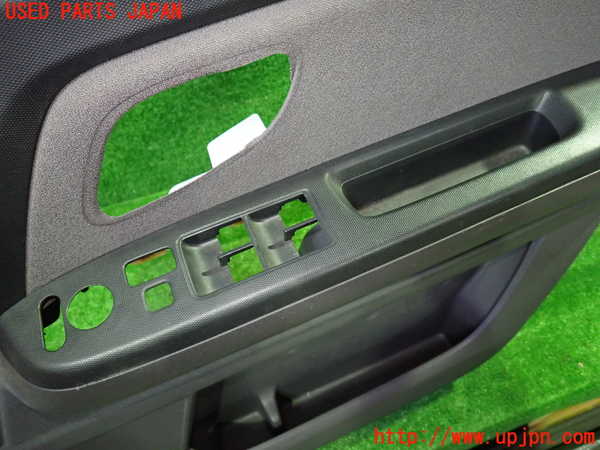 1UPJ-9238881234]ステップワゴン(RG1)右前ドア内張り 中古_2
