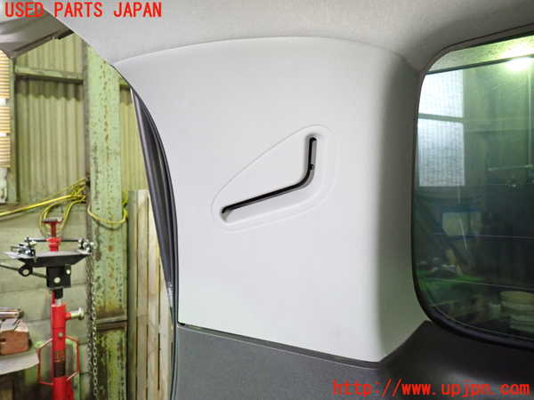 1UPJ-9238887680]ステップワゴン(RG1)左リアピラートリム 中古_3