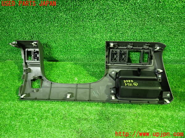 1UPJ-9238887692]ステップワゴン(RG1)内装トリム類2 中古_2