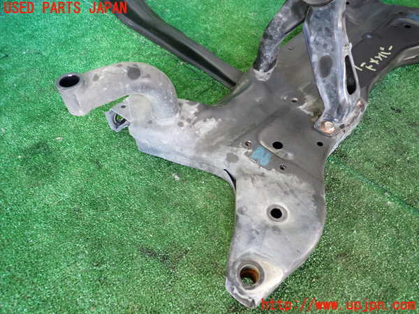 1UPJ-9238895285]ジープ・コンパス(MK4924)フロントメンバー 中古_3