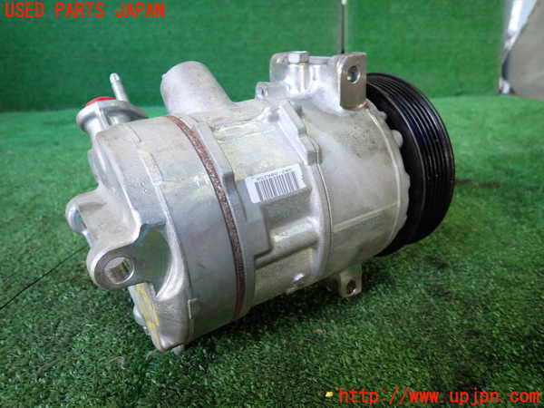 1UPJ-9238896025]ジープ・コンパス(MK4924)エアコンコンプレッサー 中古_2