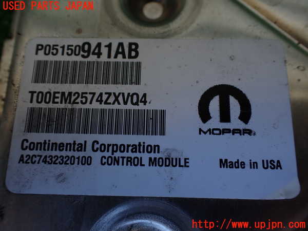 1UPJ-9238896110]ジープ・コンパス(MK4924)エンジンコンピューター 中古_3