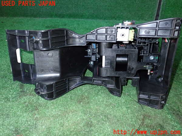 1UPJ-9238897555]ジープ・コンパス(MK4924)ATシフトレバー 中古_3