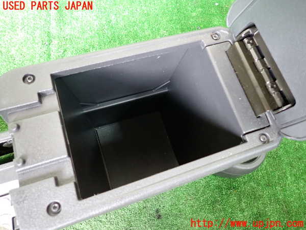 1UPJ-9238897540]ジープ・コンパス(MK4924)センターコンソール 中古_3