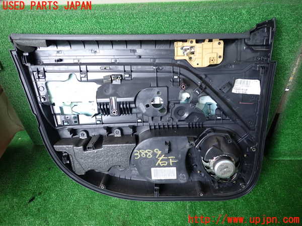 1UPJ-9238891234]ジープ・コンパス(MK4924)右前ドア内張り 中古_3