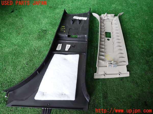 1UPJ-9238897670]ジープ・コンパス(MK4924)左センターピラートリム 中古_2