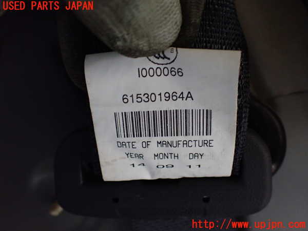 1UPJ-9238897135]ジープ・コンパス(MK4924)真中2列目シートベルト 中古_2