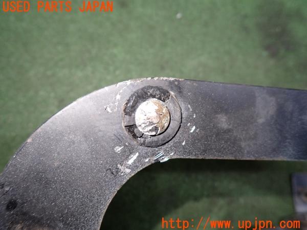 3UPJ=9238910015]180SX タイプX(RPS13)中期 純正 リアナンバーステー フレーム 金具 中古_4