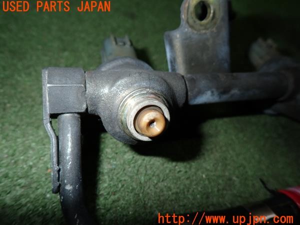3UPJ=9238910102]180SX タイプX(RPS13)中期 純正 A46-00 インジェクター デリバリーパイプ・レギュレーター付き 中古_4