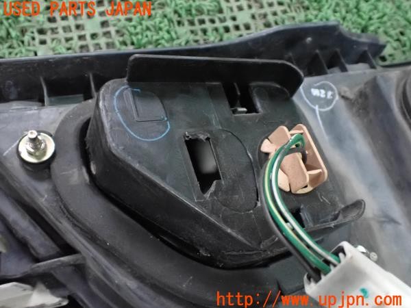 3UPJ=9238910547]180SX タイプX(RPS13)中期 後期型 純正 テールランプ ガーニッシュセット 換装 中古_4