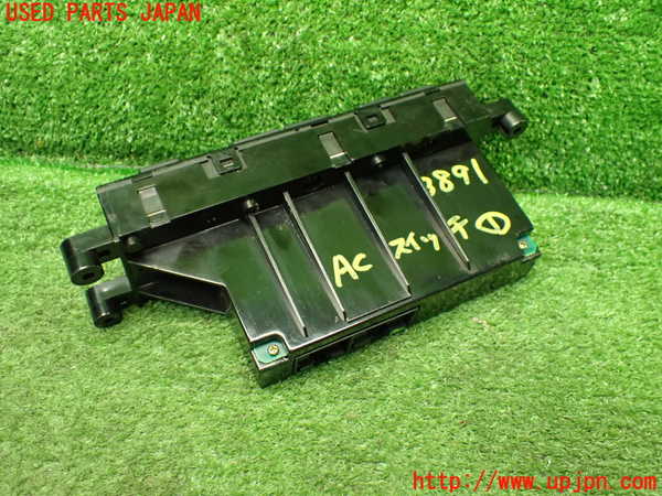 1UPJ-9238916066]１８０ＳＸ(RPS13)エアコンスイッチ1 中古_3