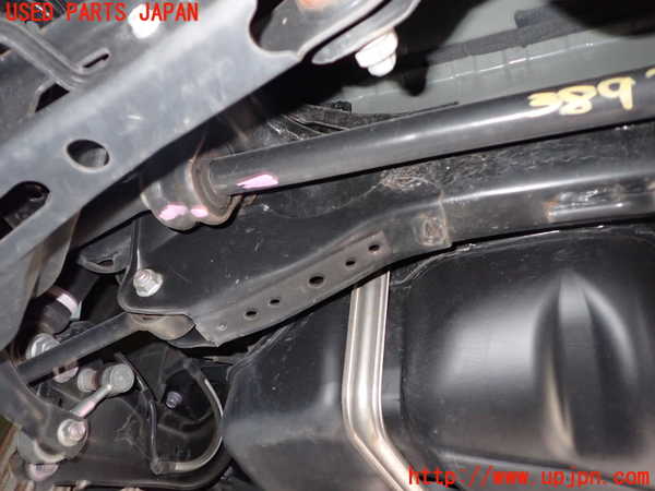 1UPJ-9238925295]レクサス・ES300h(AXZH11)リアメンバー 中古_5