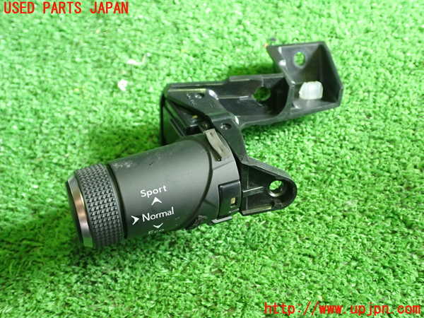1UPJ-9238926313]レクサス・ES300h(AXZH11)スイッチ8(走行モード 横滑り防止OFF等) 中古_2
