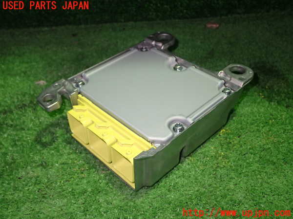 1UPJ-9238926145]レクサス・ES300h(AXZH11)エアバッグコンピューター 中古_3