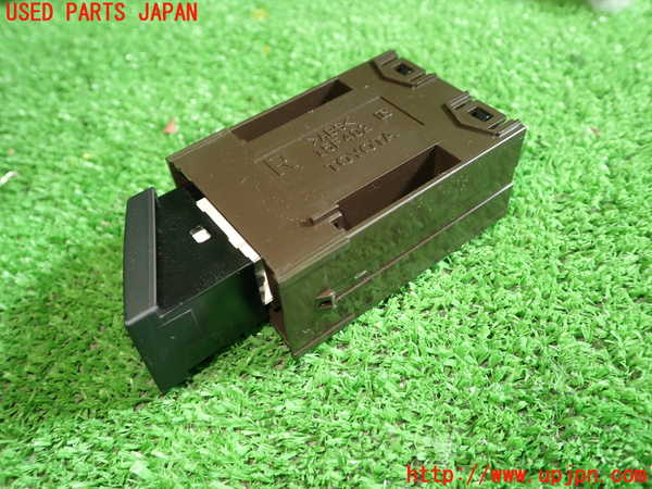 1UPJ-9238926290]レクサス・ES300h(AXZH11)ハザードスイッチ 中古_2