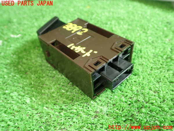 1UPJ-9238926290]レクサス・ES300h(AXZH11)ハザードスイッチ 中古_3