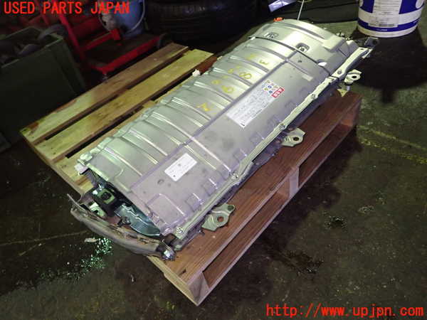 1UPJ-9238926911]レクサス・ES300h(AXZH11)ハイブリッドバッテリー1 中古_3