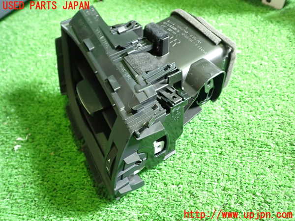 1UPJ-9238927526]レクサス・ES300h(AXZH11)エアコン吹き出し口1(右) 中古_2