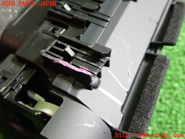 1UPJ-9238927526]レクサス・ES300h(AXZH11)エアコン吹き出し口1(右) 中古_4