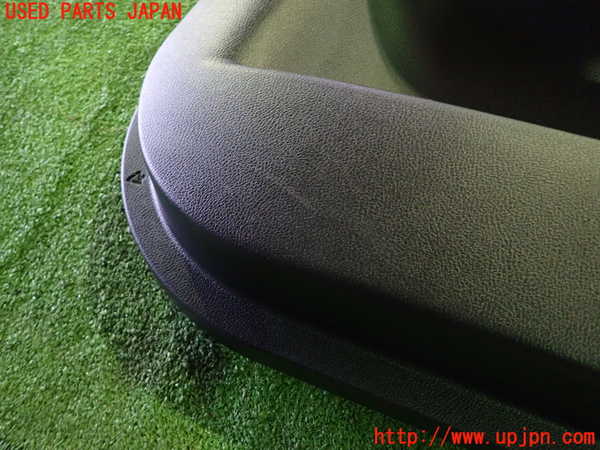 1UPJ-9238921294]レクサス・ES300h(AXZH11)右後ドア内張り 中古_2