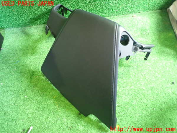 1UPJ-9238927510]レクサス・ES300h(AXZH11)メーターフード 中古_3