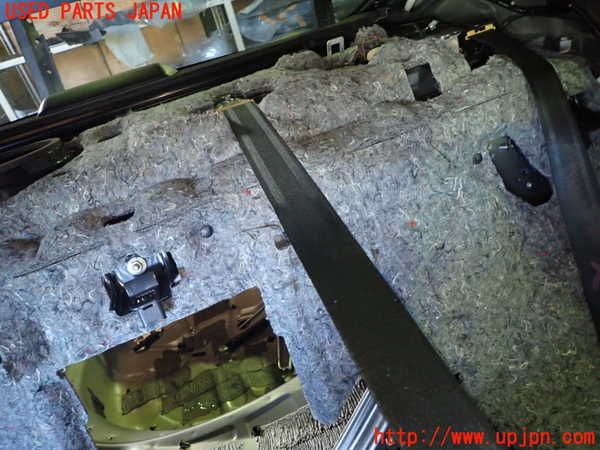 1UPJ-9238927135]レクサス・ES300h(AXZH11)真中2列目シートベルト 中古_2