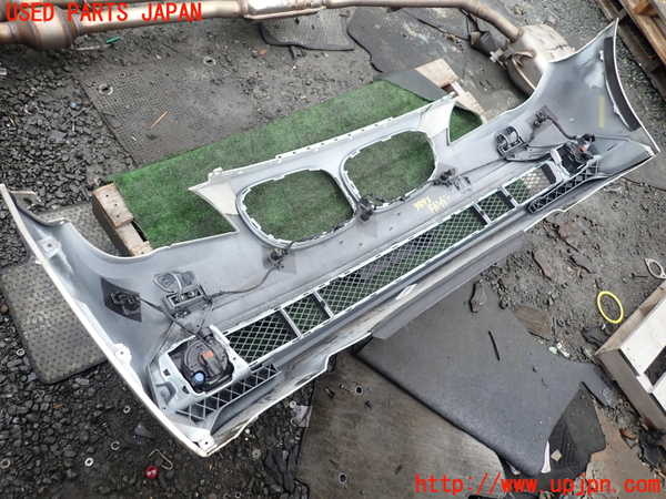 1UPJ-9238931010]BMW 740i(KA30)(F01)フロントバンパー 中古_5