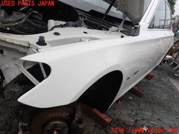 1UPJ-9238931082]BMW 740i(KA30)(F01)左前フェンダー 中古_2