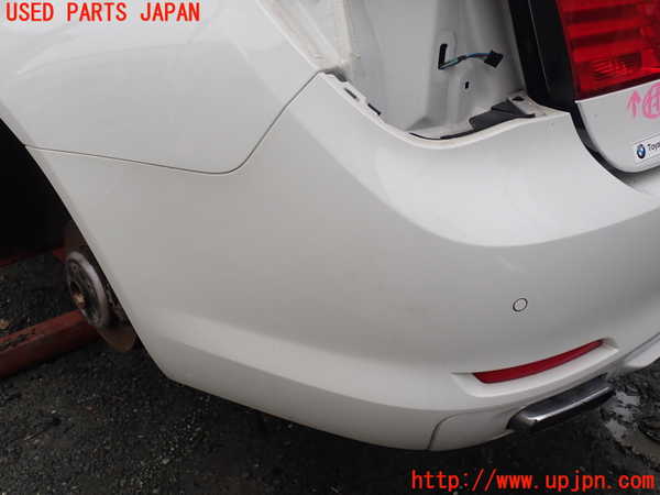 1UPJ-9238931610]BMW 740i(KA30)(F01)リアバンパー 中古_2