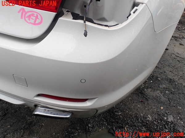 1UPJ-9238931610]BMW 740i(KA30)(F01)リアバンパー 中古_3
