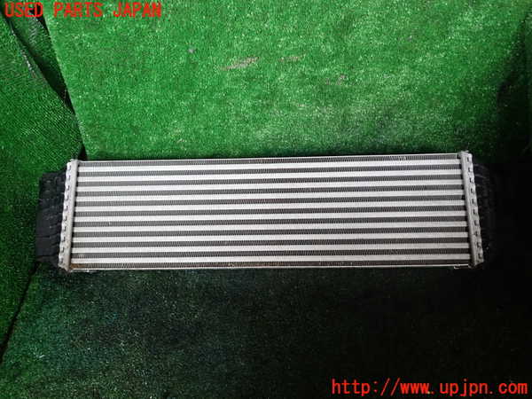 1UPJ-9238932451]BMW 740i(KA30)(F01)インタークーラー1 中古_2
