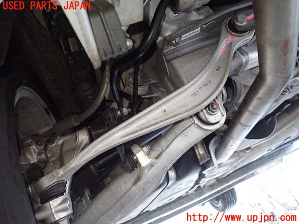 1UPJ-9238934240]BMW 740i(KA30)(F01)4WSラック 中古_3