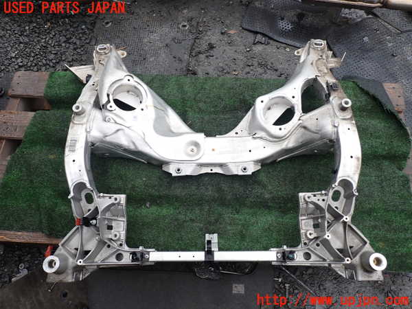 1UPJ-9238935285]BMW 740i(KA30)(F01)フロントメンバー 中古_4