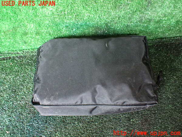 1UPJ-9238937805]BMW 740i(KA30)(F01)車載工具 中古_2