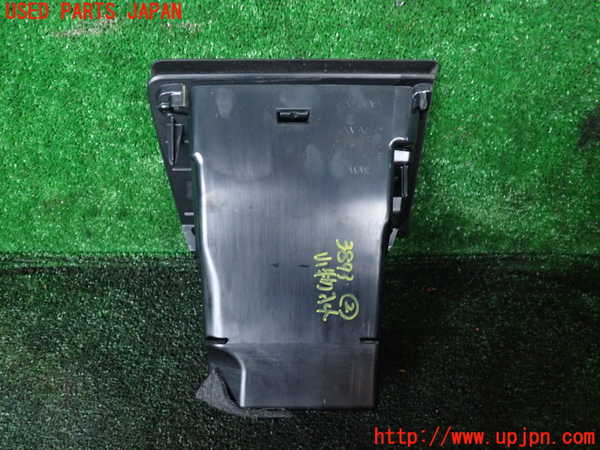 1UPJ-9238937842]BMW 740i(KA30)(F01)小物入れ2 中古_3