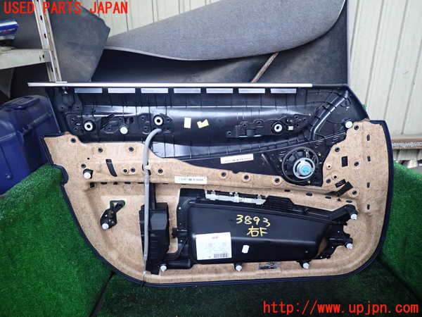 1UPJ-9238931234]BMW 740i(KA30)(F01)右前ドア内張り 中古_4