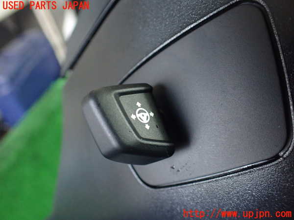 1UPJ-9238937905]BMW 740i(KA30)(F01)コラムカバー 中古_3