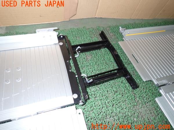 3UPJ=9238940645]ジャパンタクシー匠(NTP10)車いす用スロープ セット シートベルト ベルト固定 グリップ 難あり 中古_2