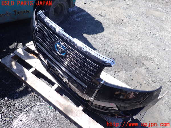 1UPJ-9238941010]ジャパン タクシー(JPN TAXI)(NTP10)フロントバンパー 中古_4