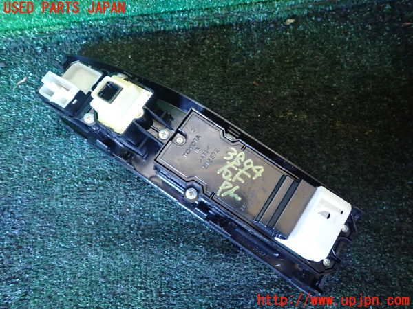 1UPJ-9238946240]ジャパン タクシー(JPN TAXI)(NTP10)右前パワーウィンドウスイッチ 中古_2
