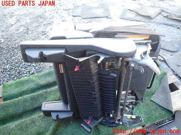 1UPJ-9238947065]ジャパン タクシー(JPN TAXI)(NTP10)助手席シート 中古_5